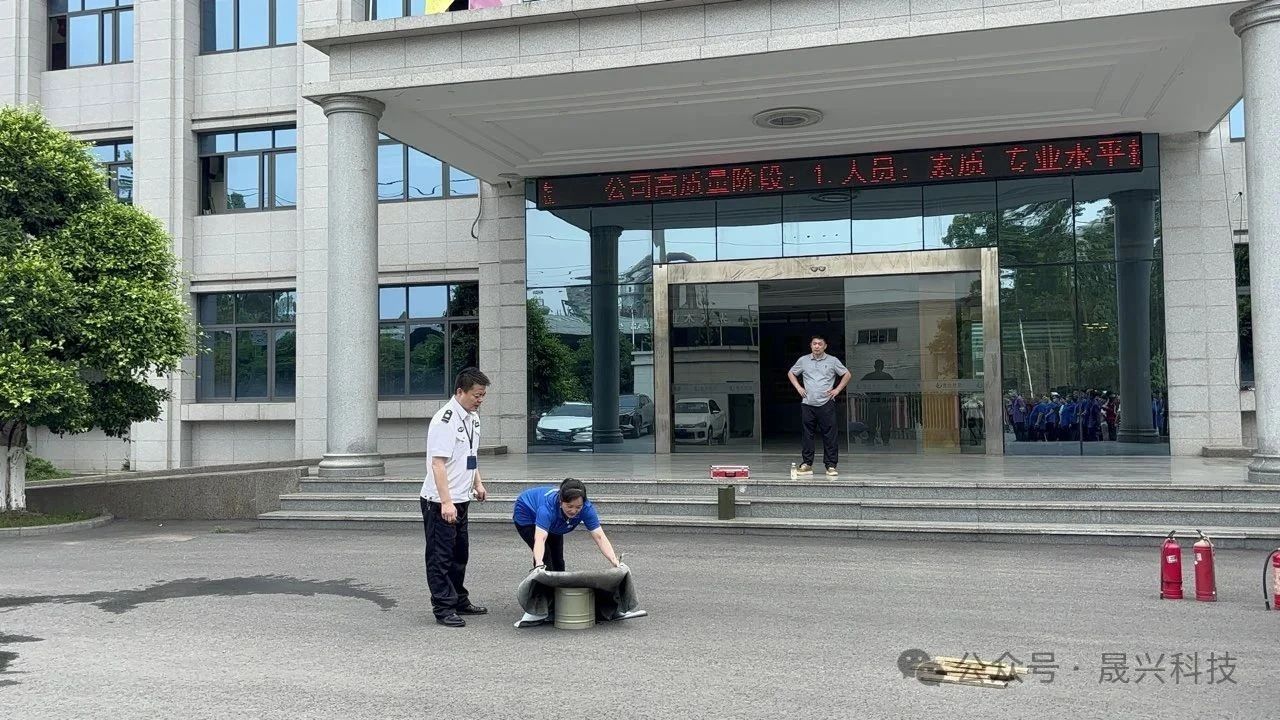 养鸡装备